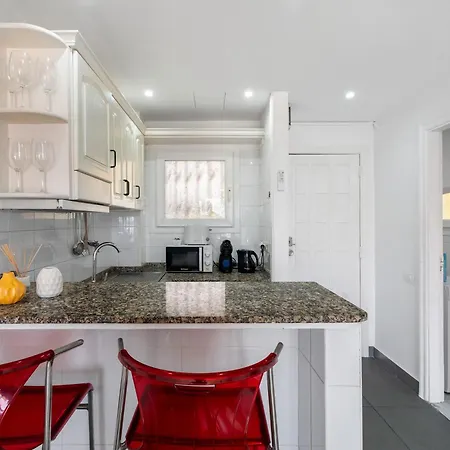 Apartamento En Torre Del Sol 公寓