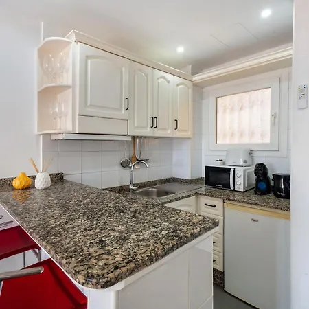 Apartamento En Torre Del Sol * 플라야데라스아메리카스